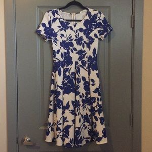 Floral print vintage style dress